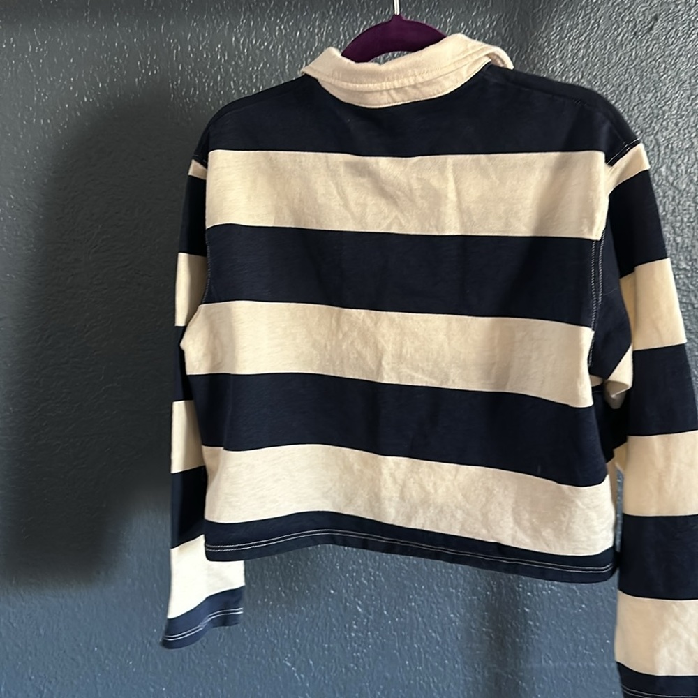 H&M size 8/10 cropped rugby shirt - Picture 3 of 3